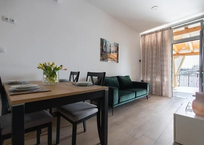 Apartment Laura Omis