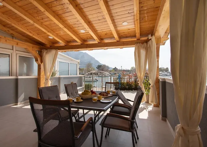 Apartment Laura Omis